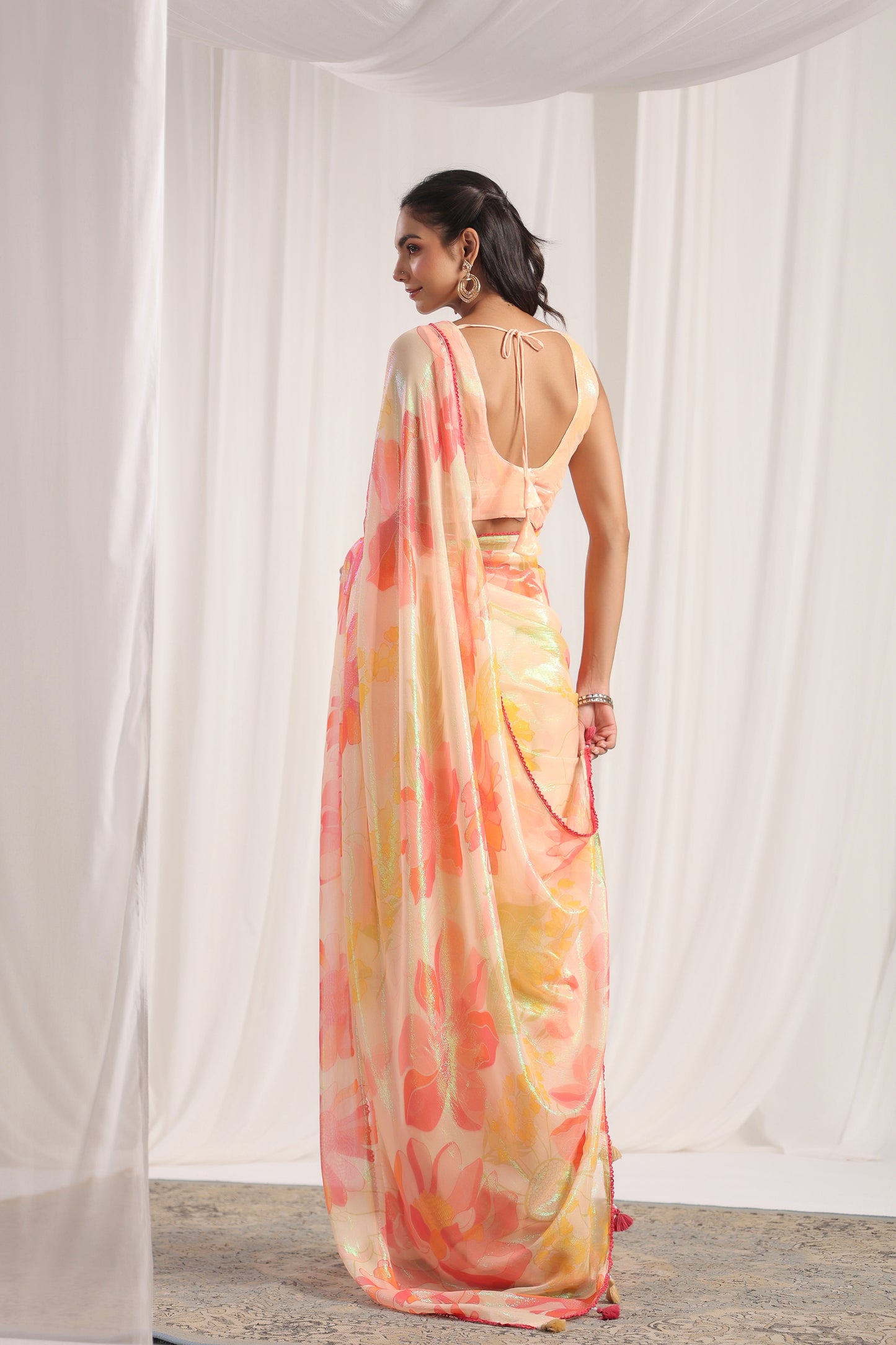 Mellow Floral printed Saree