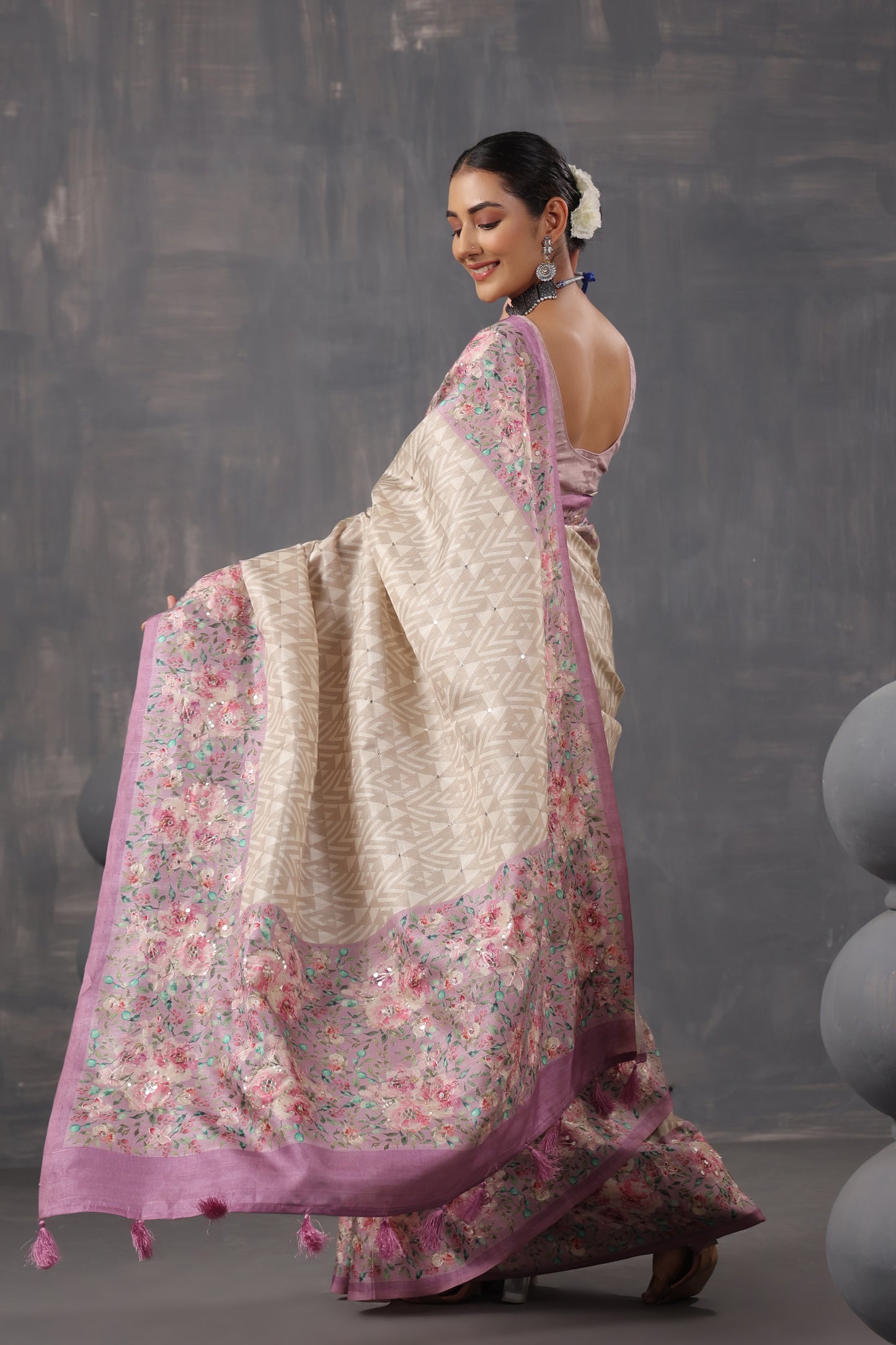 Classic Ivory printed Saree
